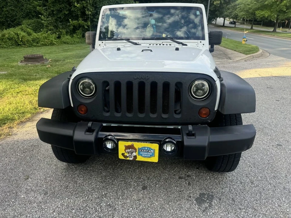 2010 Jeep JK Wrangler - Image 2 of 21