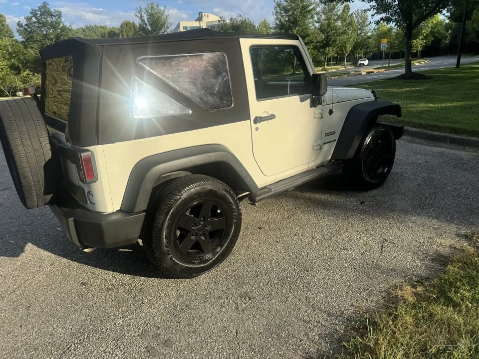 2010 Jeep JK Wrangler - Image 9 of 21