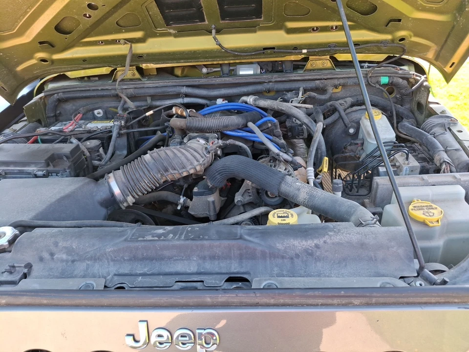 2010 Jeep JK Wrangler - Image 15 of 23