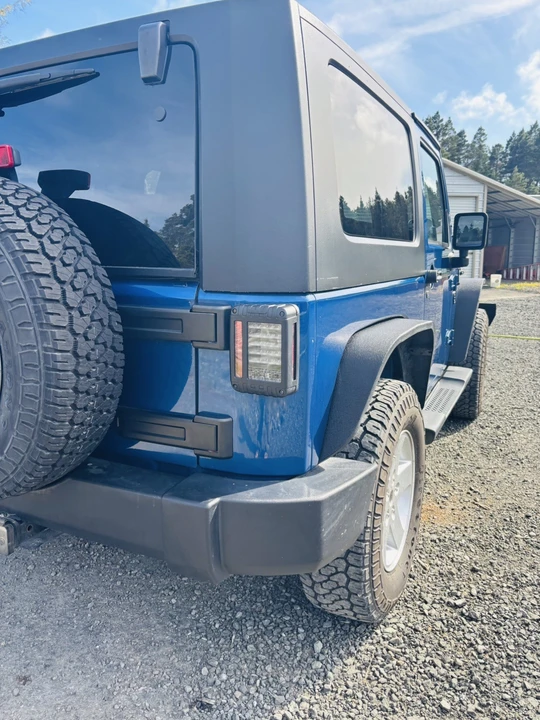 2010 Jeep JK Wrangler - Image 24 of 25