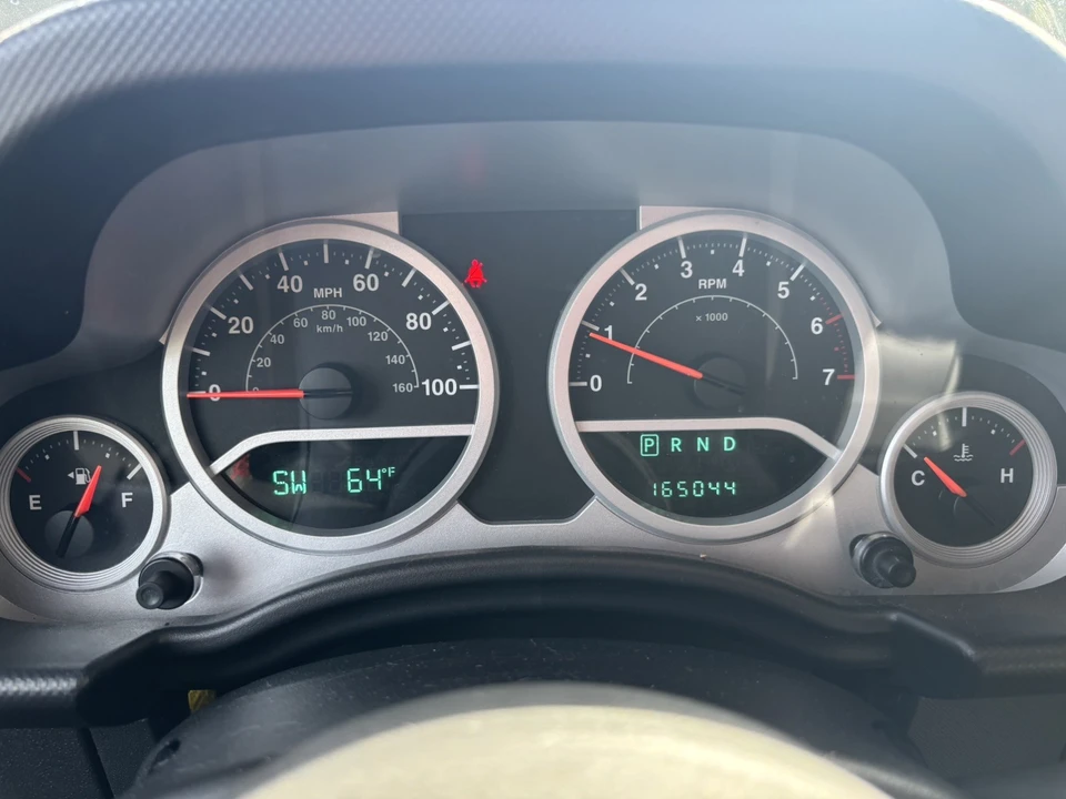 2010 Jeep JK Wrangler - Image 19 of 25