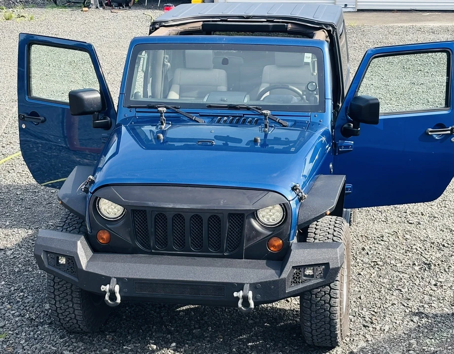 2010 Jeep JK Wrangler - Image 10 of 25