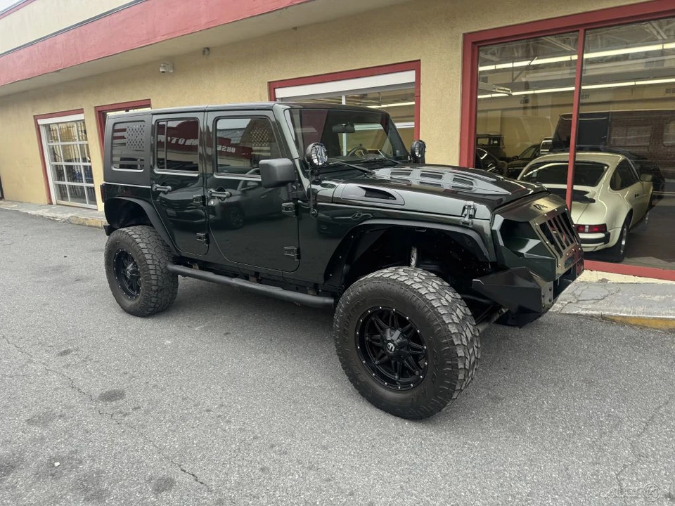2010 Jeep JK Wrangler - Image 6 of 24