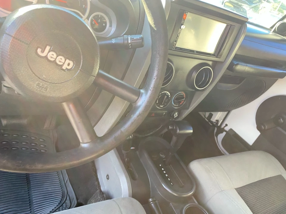 2010 Jeep JK Wrangler - Image 7 of 10