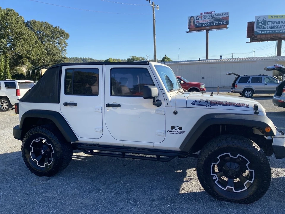 2010 Jeep JK Wrangler - Image 4 of 10