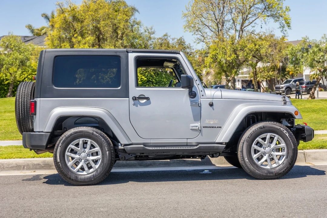 2010 Jeep JK Wrangler - Image 5 of 31