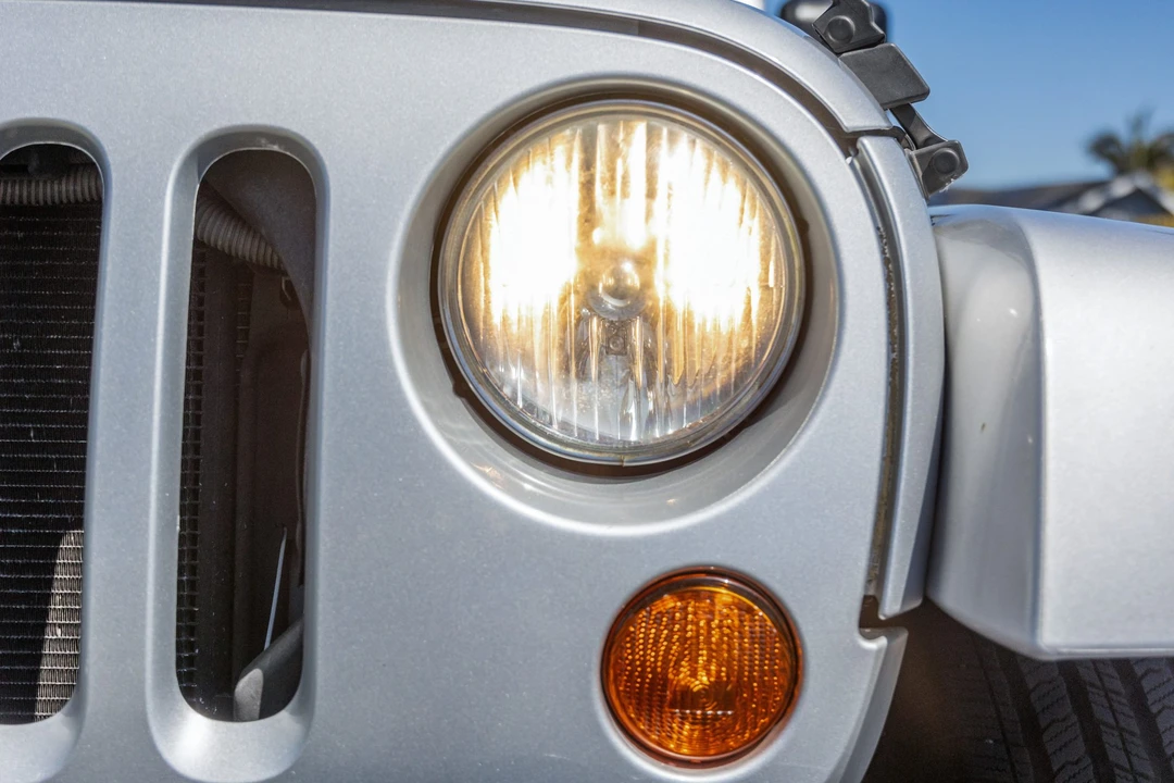2010 Jeep JK Wrangler - Image 13 of 31