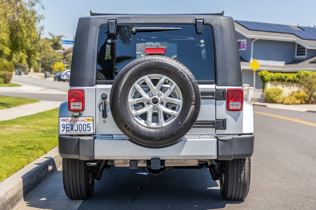 2010 Jeep JK Wrangler - Image 7 of 31