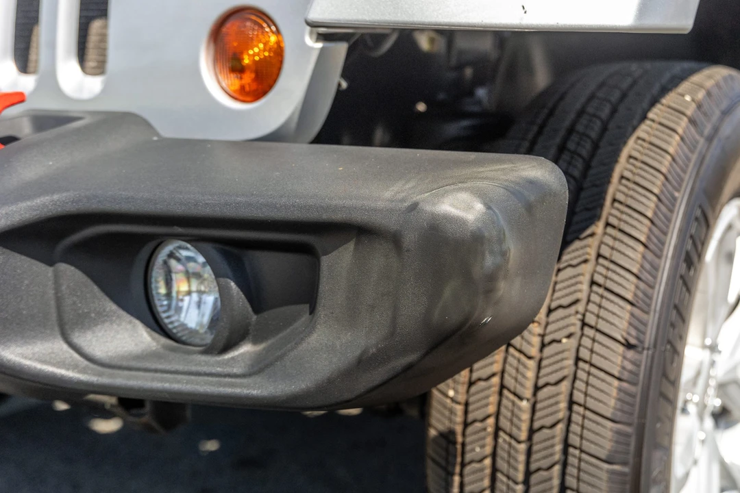 2010 Jeep JK Wrangler - Image 17 of 31