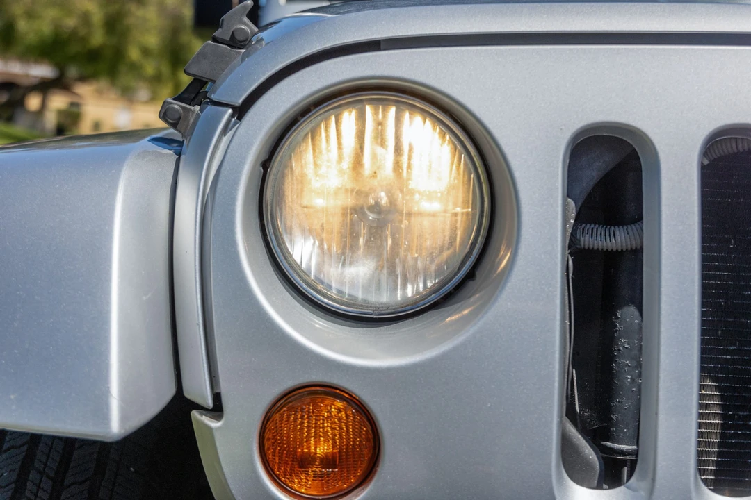 2010 Jeep JK Wrangler - Image 12 of 31