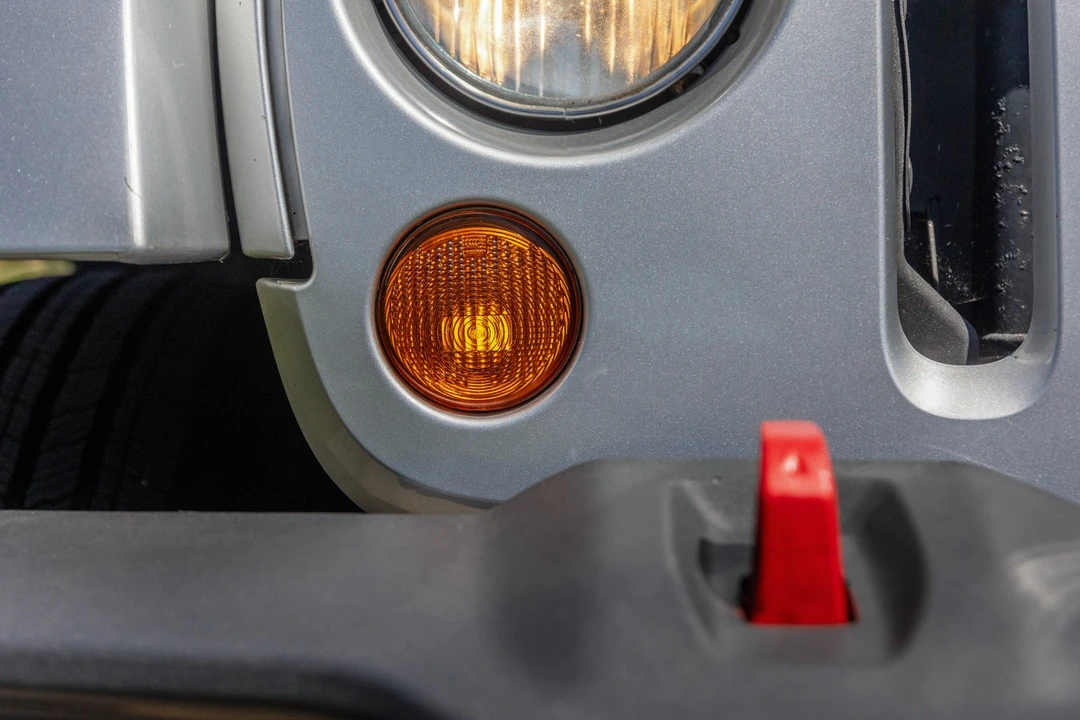 2010 Jeep JK Wrangler - Image 15 of 31