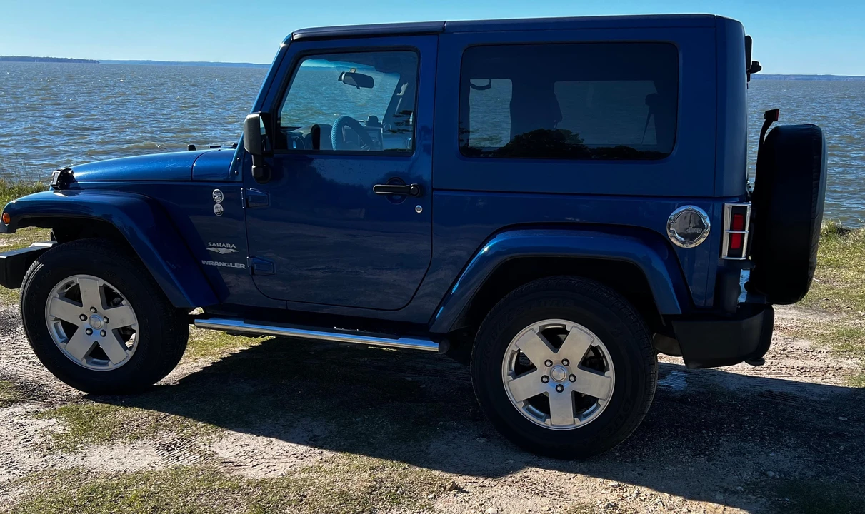 2010 Jeep JK Wrangler - Image 15 of 31