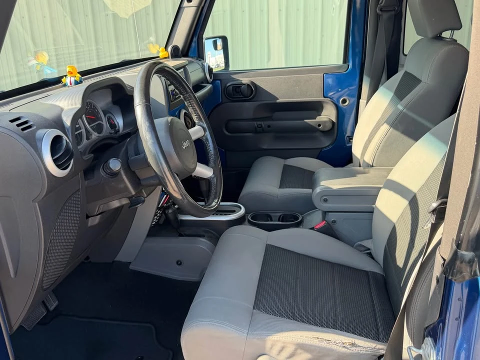2010 Jeep JK Wrangler - Image 2 of 5