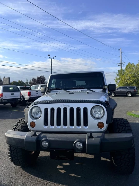 2010 Jeep JK Wrangler - Image 2 of 10