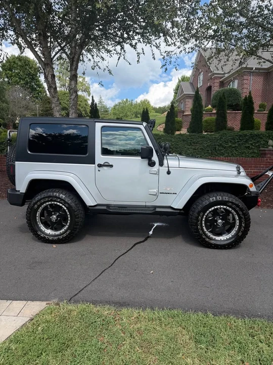 2010 Jeep JK Wrangler - Image 4 of 11