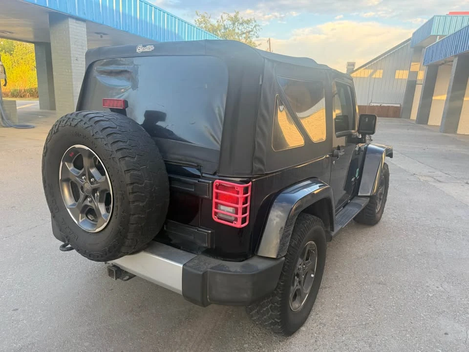2010 Jeep JK Wrangler - Image 2 of 3