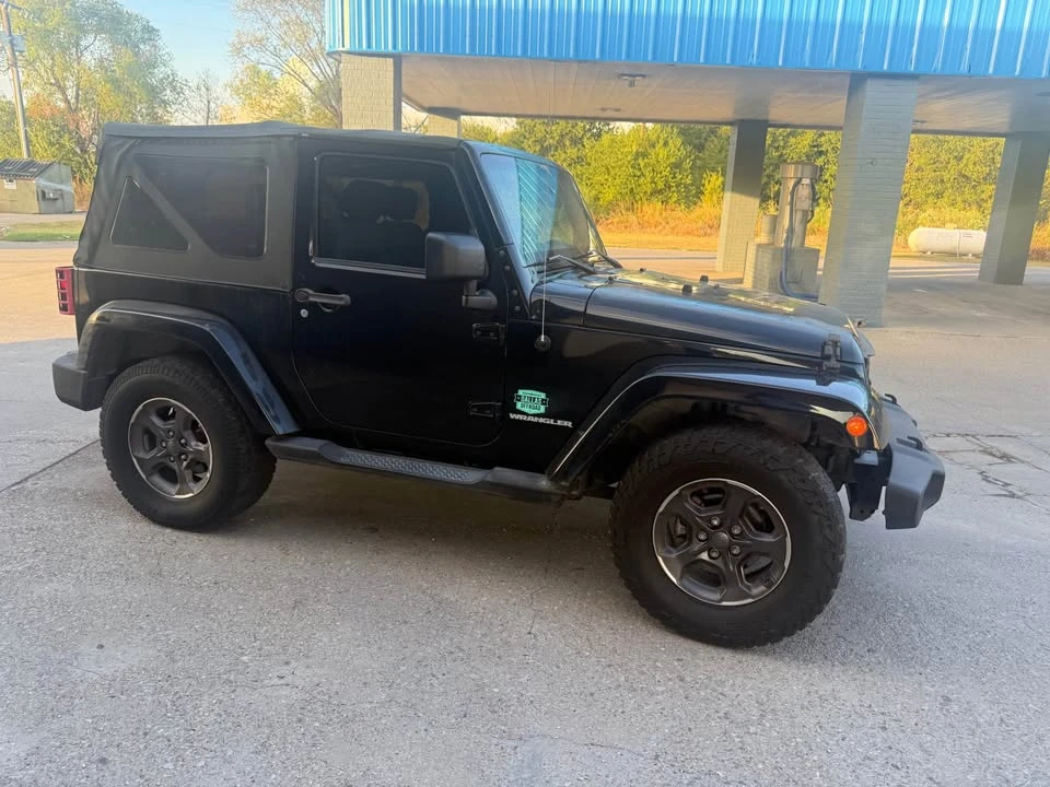 2010 Jeep JK Wrangler - Image 3 of 4