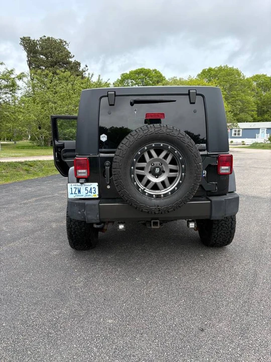 2010 Jeep JK Wrangler - Image 16 of 17