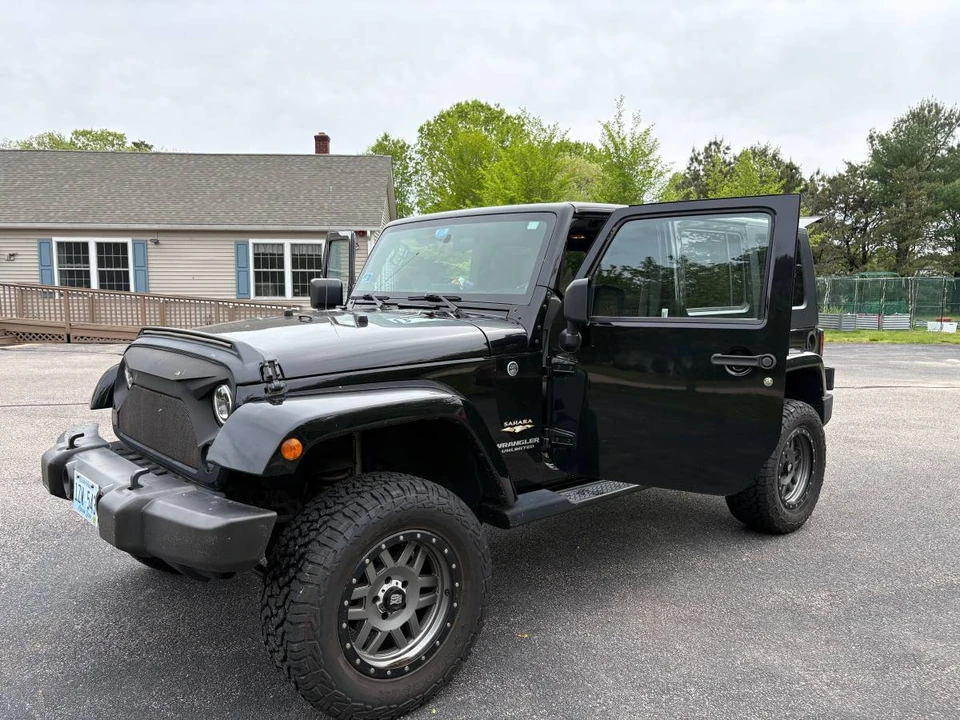 2010 Jeep JK Wrangler - Image 4 of 17