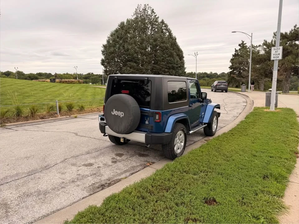2010 Jeep JK Wrangler - Image 4 of 13