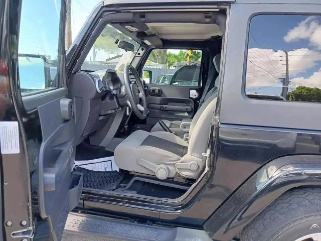 2010 Jeep JK Wrangler - Image 11 of 16