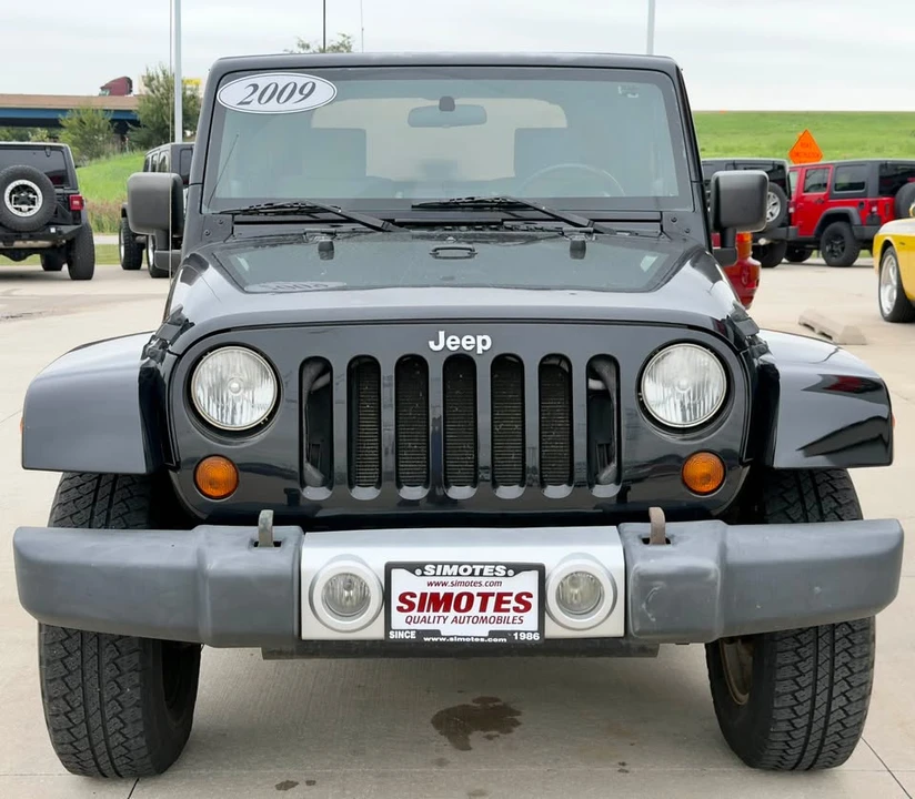 2010 Jeep JK Wrangler - Image 2 of 5