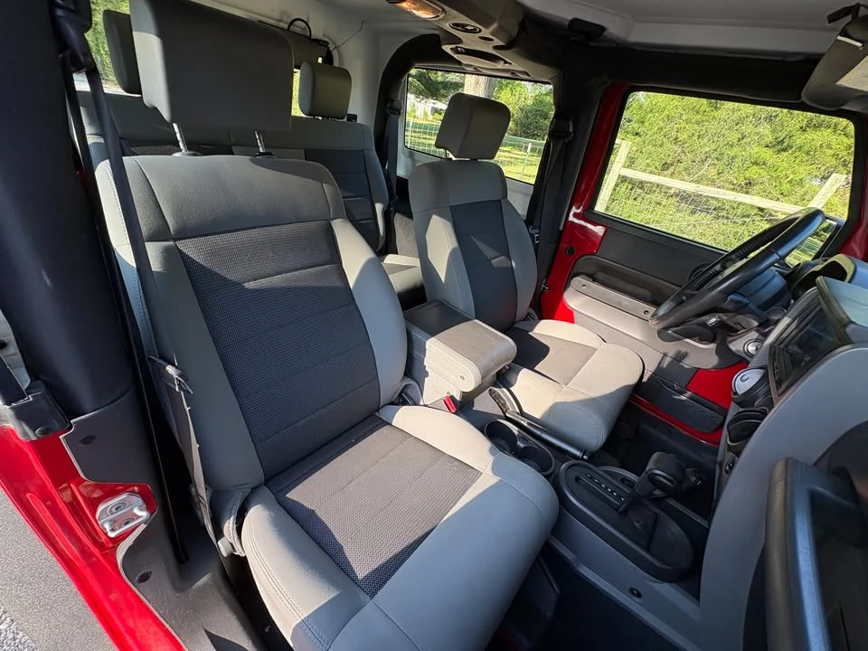 2010 Jeep JK Wrangler - Image 12 of 16