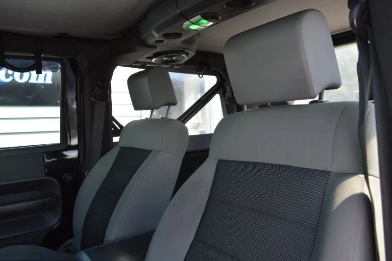 2010 Jeep JK Wrangler - Image 11 of 12