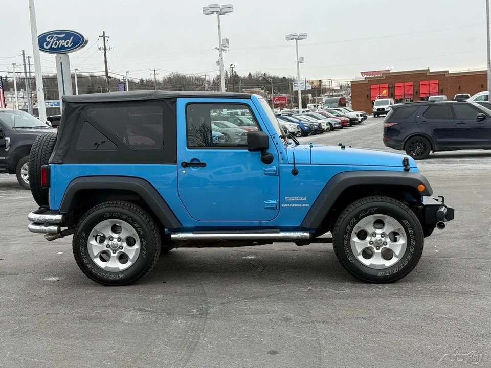 2010 Jeep JK Wrangler - Image 2 of 12