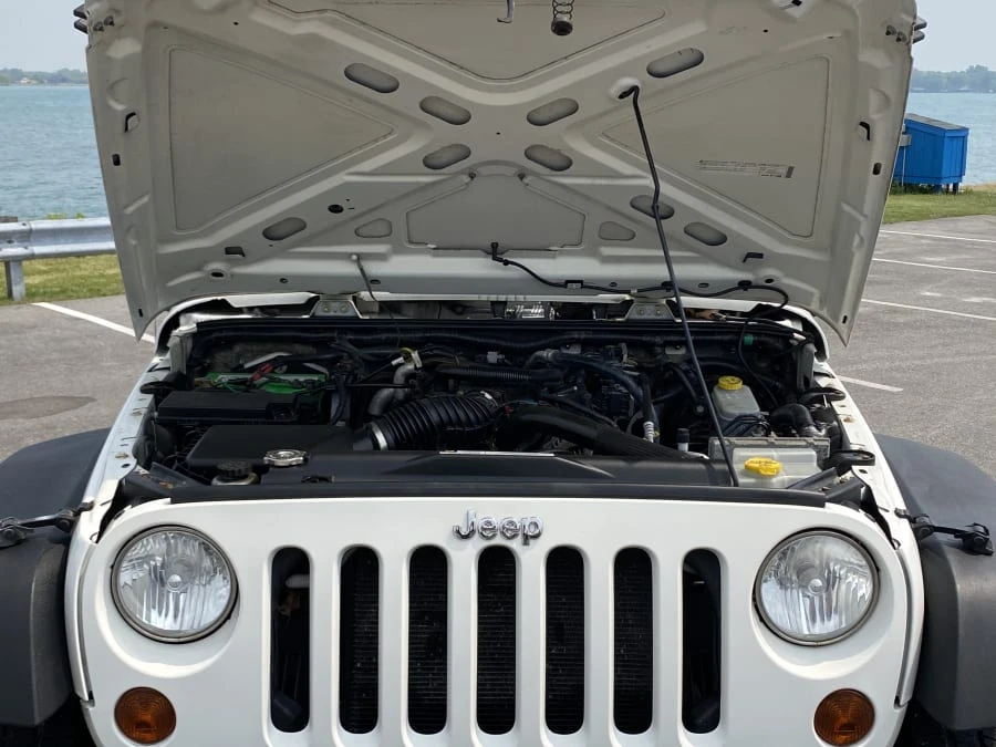 2010 Jeep JK Wrangler - Image 16 of 16