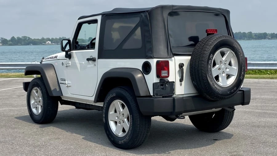 2010 Jeep JK Wrangler - Image 3 of 16