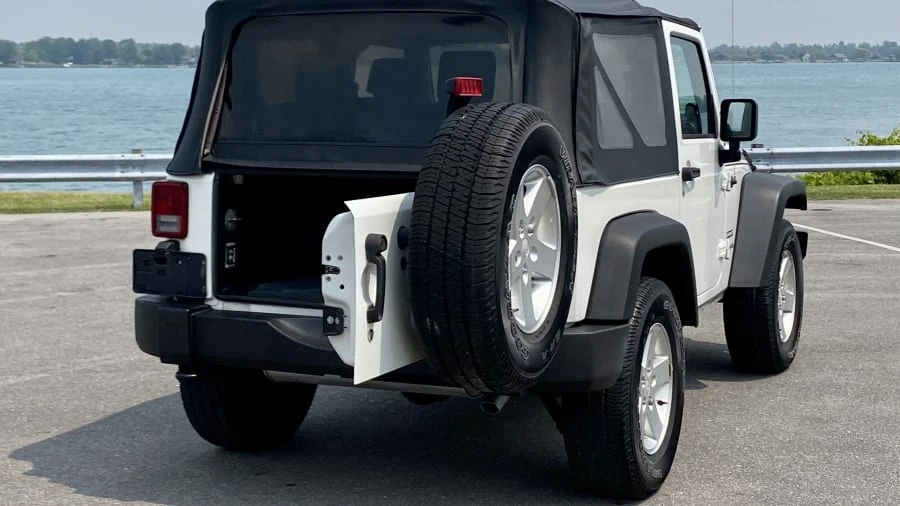 2010 Jeep JK Wrangler - Image 6 of 16