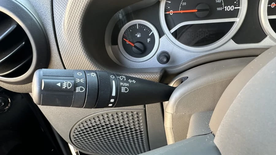 2010 Jeep JK Wrangler - Image 27 of 31