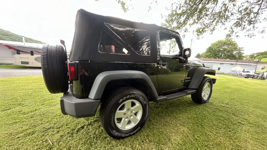 2010 Jeep JK Wrangler - Image 2 of 16