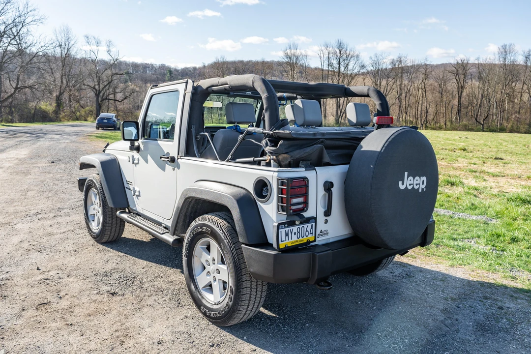 2010 Jeep JK Wrangler - Image 7 of 31