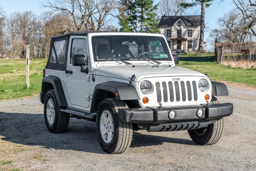 2010 Jeep JK Wrangler - Image 15 of 31