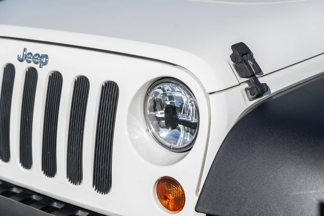 2010 Jeep JK Wrangler - Image 26 of 31