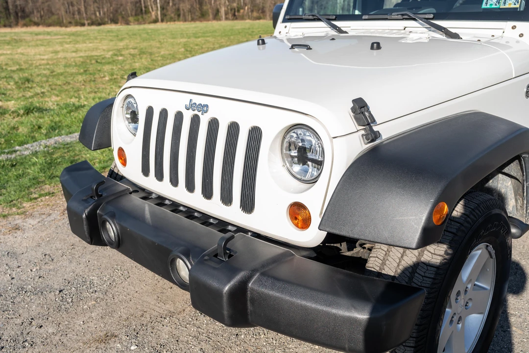 2010 Jeep JK Wrangler - Image 24 of 31