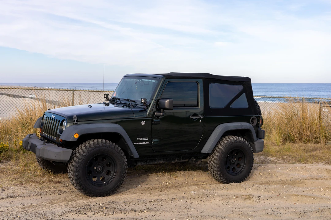 2010 Jeep JK Wrangler - Image 10 of 31