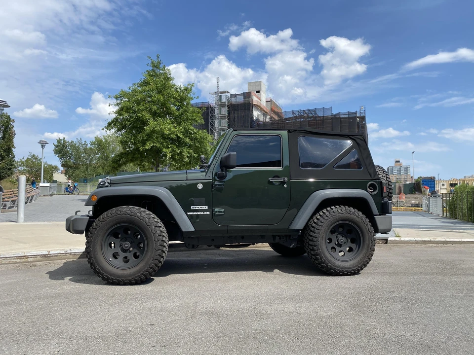 2010 Jeep JK Wrangler - Image 13 of 31