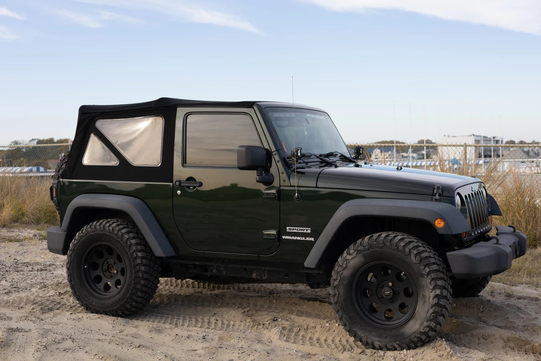 2010 Jeep JK Wrangler - Image 29 of 31