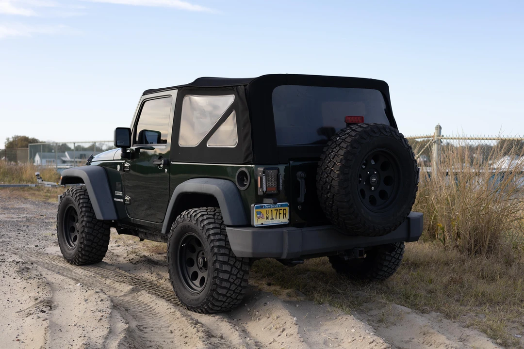2010 Jeep JK Wrangler - Image 21 of 31