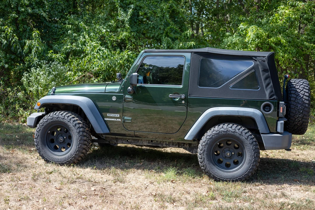 2010 Jeep JK Wrangler - Image 17 of 31