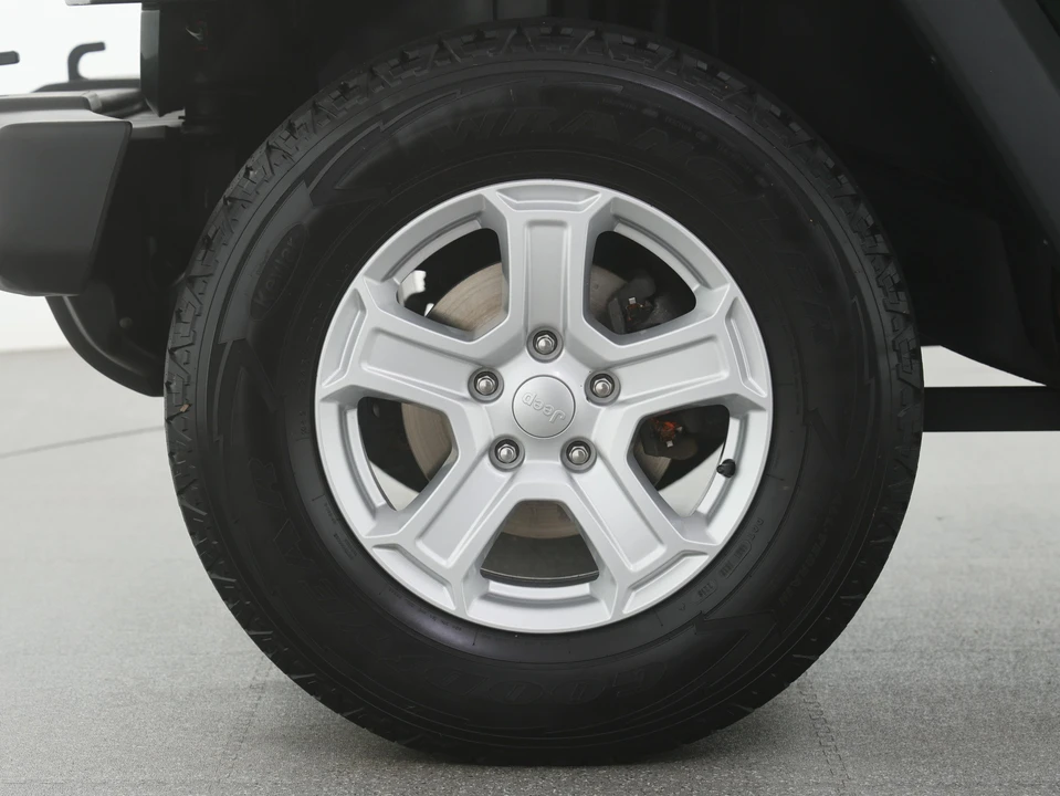 2010 Jeep JK Wrangler - Image 29 of 31