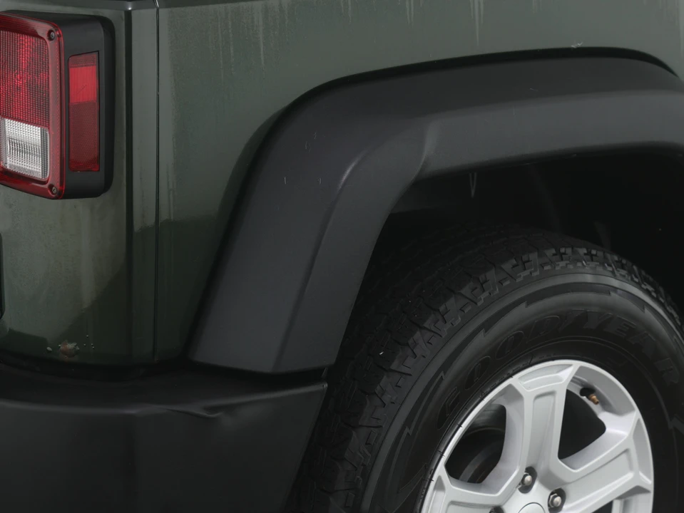 2010 Jeep JK Wrangler - Image 28 of 31