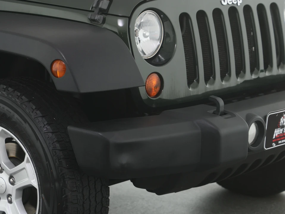 2010 Jeep JK Wrangler - Image 24 of 31