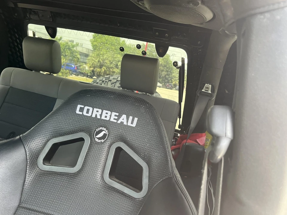 2010 Jeep JK Wrangler - Image 29 of 31