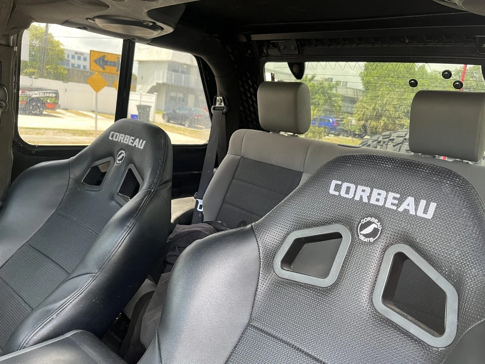 2010 Jeep JK Wrangler - Image 28 of 31