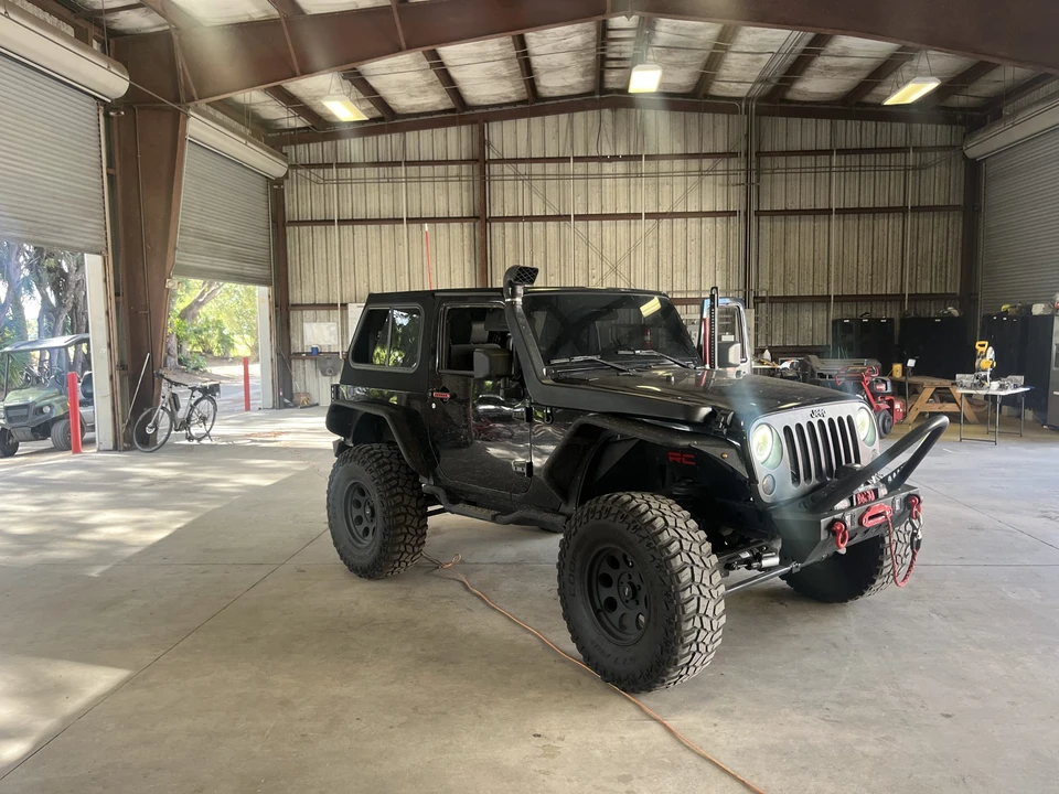 2010 Jeep JK Wrangler - Image 12 of 31