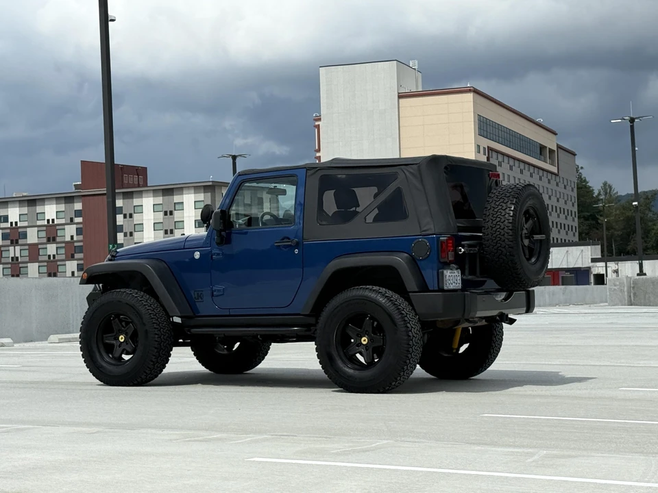 2010 Jeep JK Wrangler - Image 18 of 31